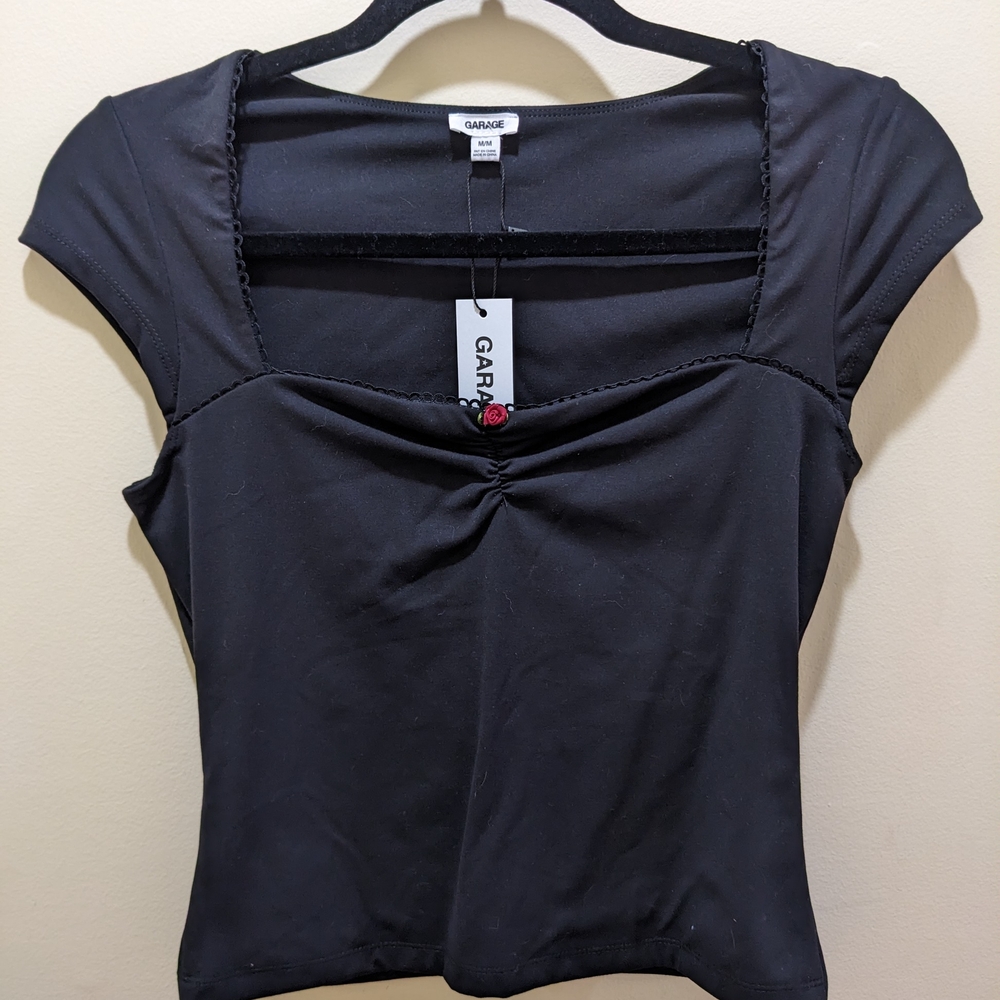 Garage Sweetheart Black Top